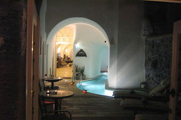 Nefeles Luxury Suites - Santorini | Thira hotel
