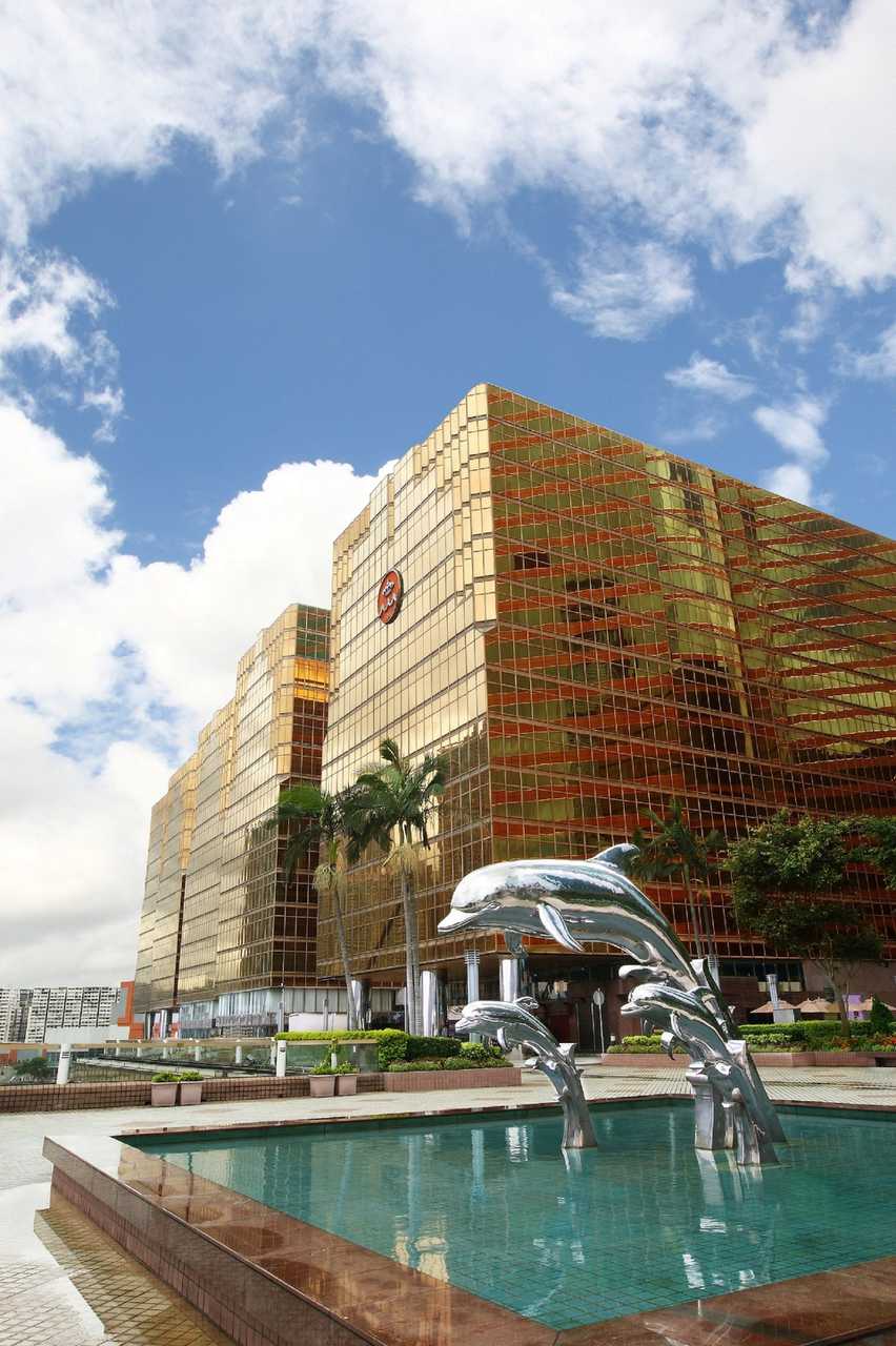 Royal Pacific Hotel and Towers - Hong Kong hotel