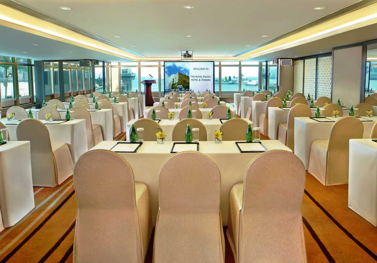 Royal Pacific Hotel and Towers - Hong Kong hotel