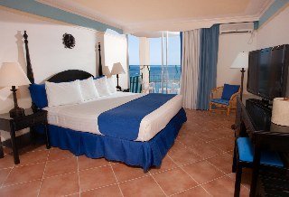 Sunset Beach Resort ,Spa and Waterpark All Incl - Montego Bay hotel