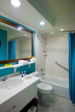 Sunset Beach Resort ,Spa and Waterpark All Incl - Montego Bay hotel