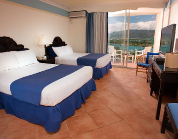 Sunset Beach Resort ,Spa and Waterpark All Incl - Montego Bay hotel