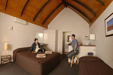 Desert Palms Resort - Alice Springs hotel