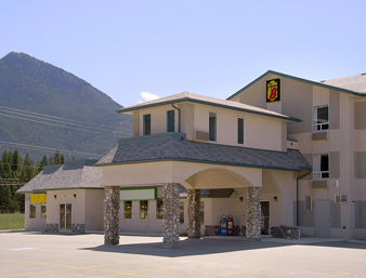 SUPER 8 INVERMERE - Invermere hotel