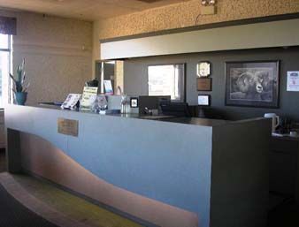 HOWARD JOHNSON SWIFT CURRENT - Swift Current hotel