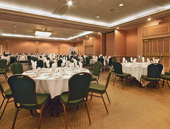 RAMADA PLAZA PARK PLACE HOTEL - Dartmouth hotel