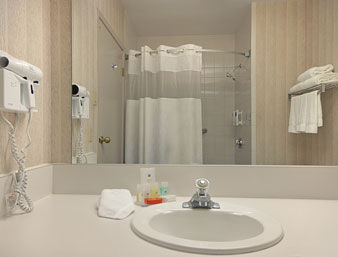 RAMADA PLAZA PARK PLACE HOTEL - Dartmouth hotel