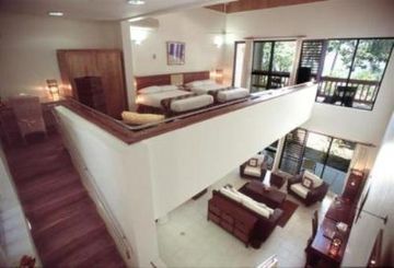 Mana Island Resort - Mana Island hotel