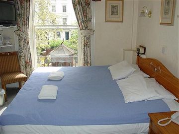 ROYAL NORFOLK - London โรงแรม