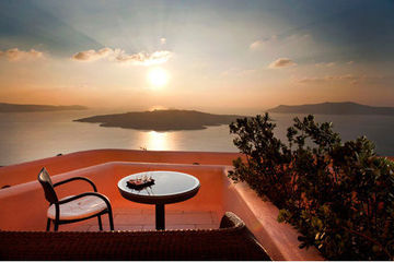 Nefeles Luxury Suites - Santorini | Thira hotel