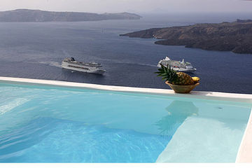 Nefeles Luxury Suites - Santorini | Thira hotel