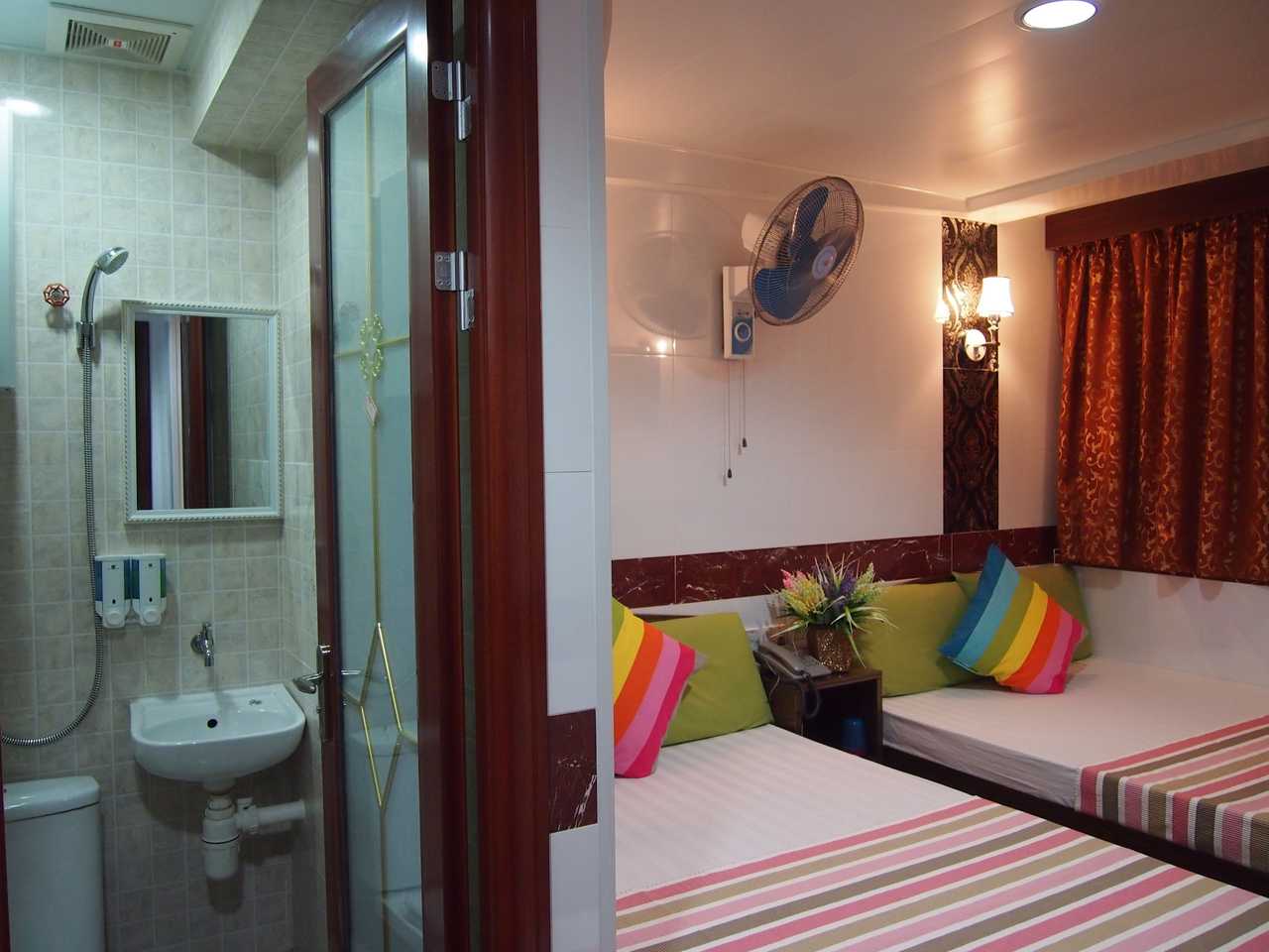 Delta - Hong Kong hotel
