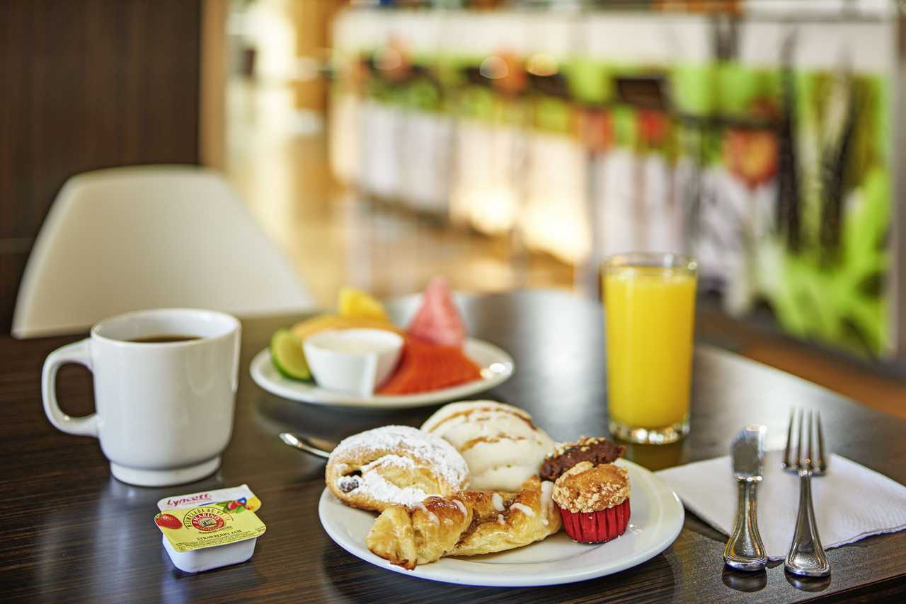 IBIS HONG KONG CENTRAL AND SHEUNG WAN - Hong Kong hotel