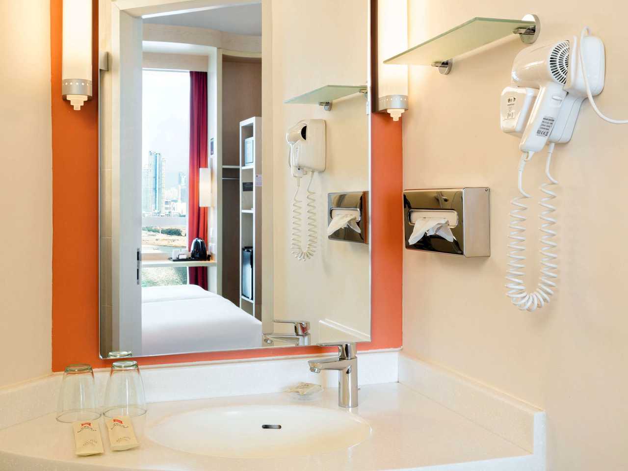 IBIS HONG KONG CENTRAL AND SHEUNG WAN - Hong Kong hotel