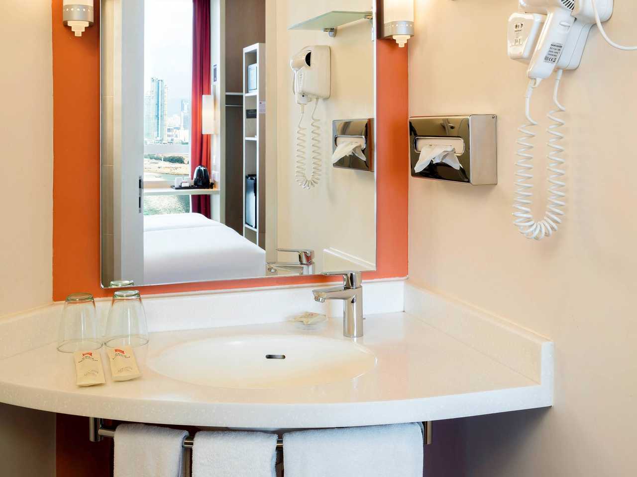 IBIS HONG KONG CENTRAL AND SHEUNG WAN - Hong Kong hotel