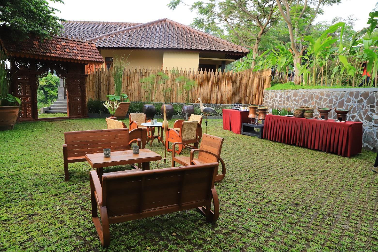 Mulberry Hill by The Lodge - Bandung hotel