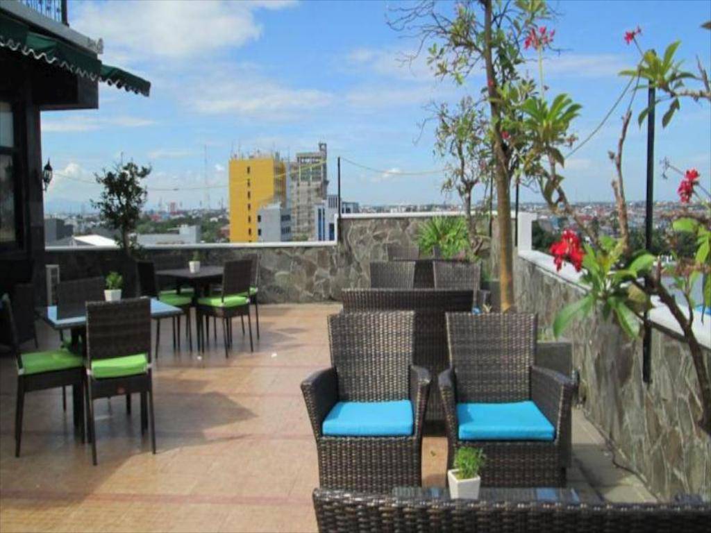 Kenari Tower Makassar - Makassar | Ujung Pandang hotel