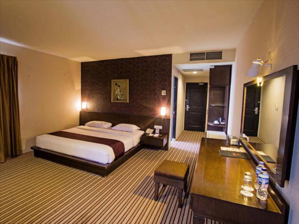 Kenari Tower Makassar - Makassar | Ujung Pandang hotel