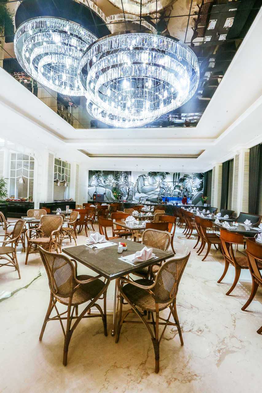 Java Paragon Hotel & Residence - Surabaya hotel