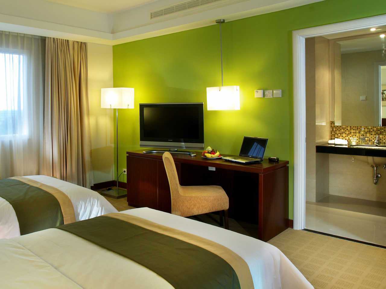 Java Paragon Hotel & Residence - Surabaya hotel