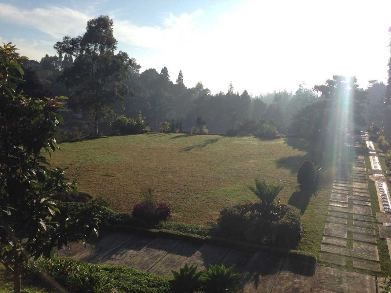 Casa Monte Rosa Hotel Ciloto Puncak - Bogor hotel