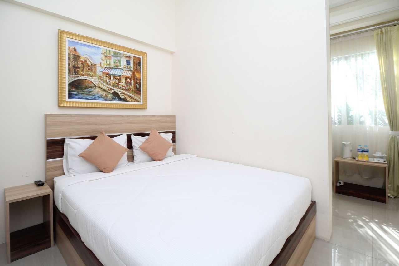 Myzone Guest House - Semarang hotel