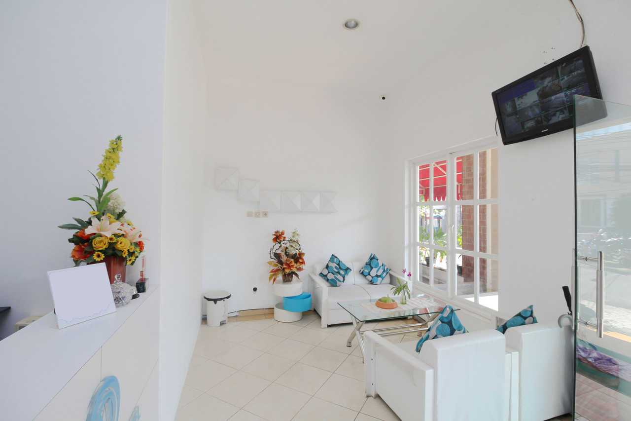 Myzone Guest House - Semarang hotel