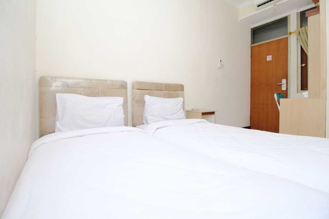 Myzone Guest House - Semarang hotel