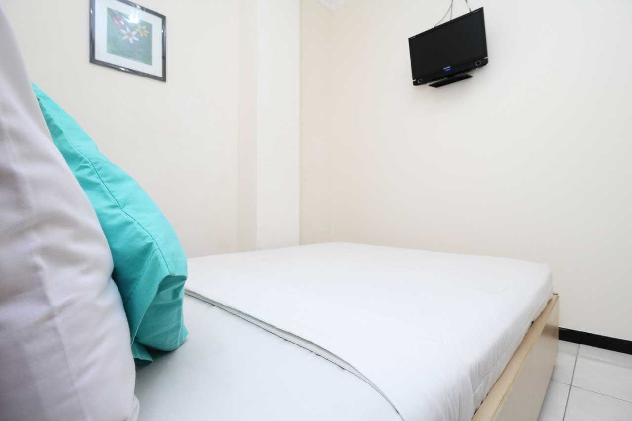 Myzone Guest House - Semarang hotel