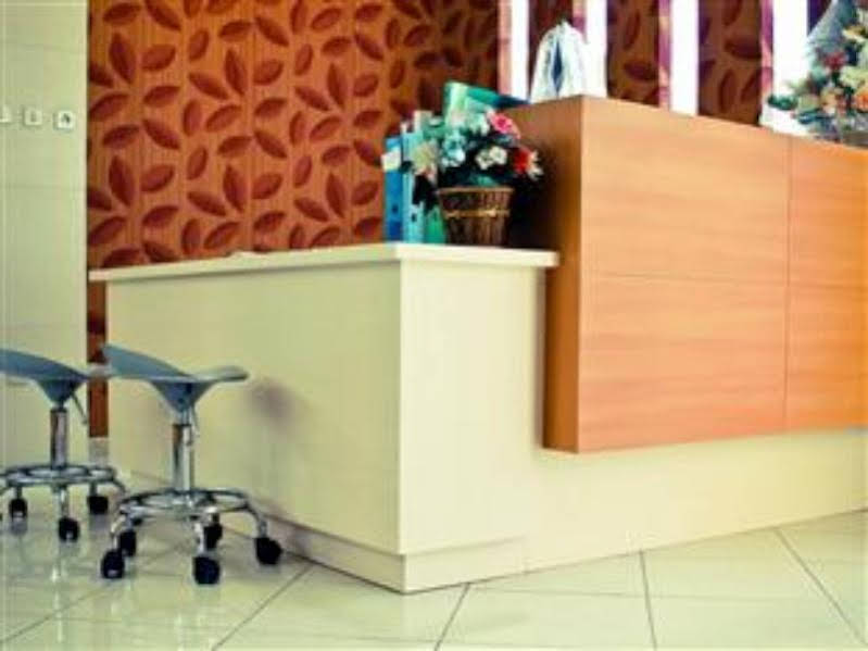 Myzone Guest House - Semarang hotel
