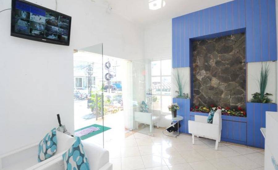 Myzone Guest House - Semarang hotel