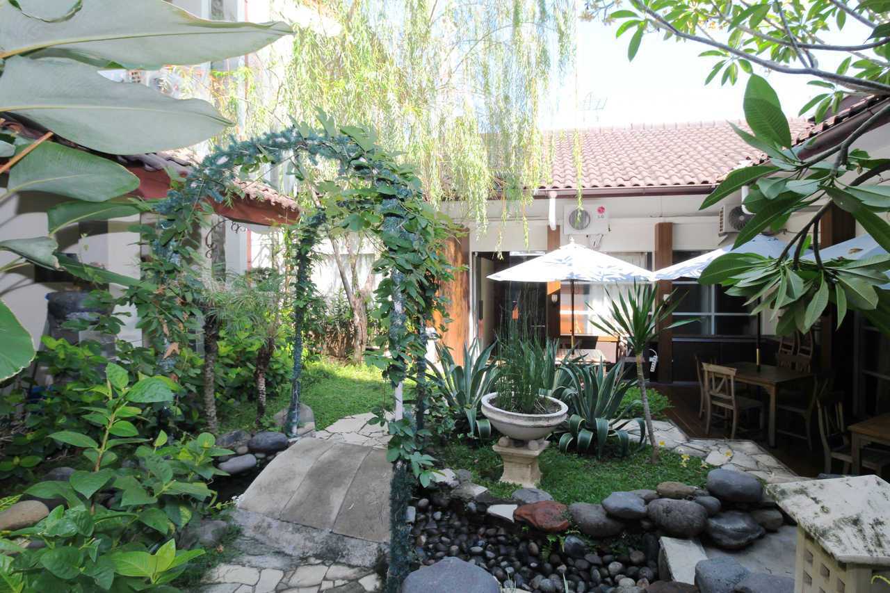 Myzone Guest House - Semarang hotel