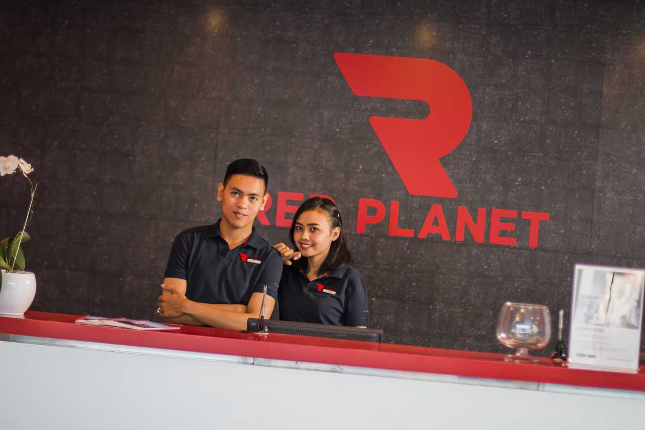 Red Planet Solo - Solo | Surakarta โรงแรม
