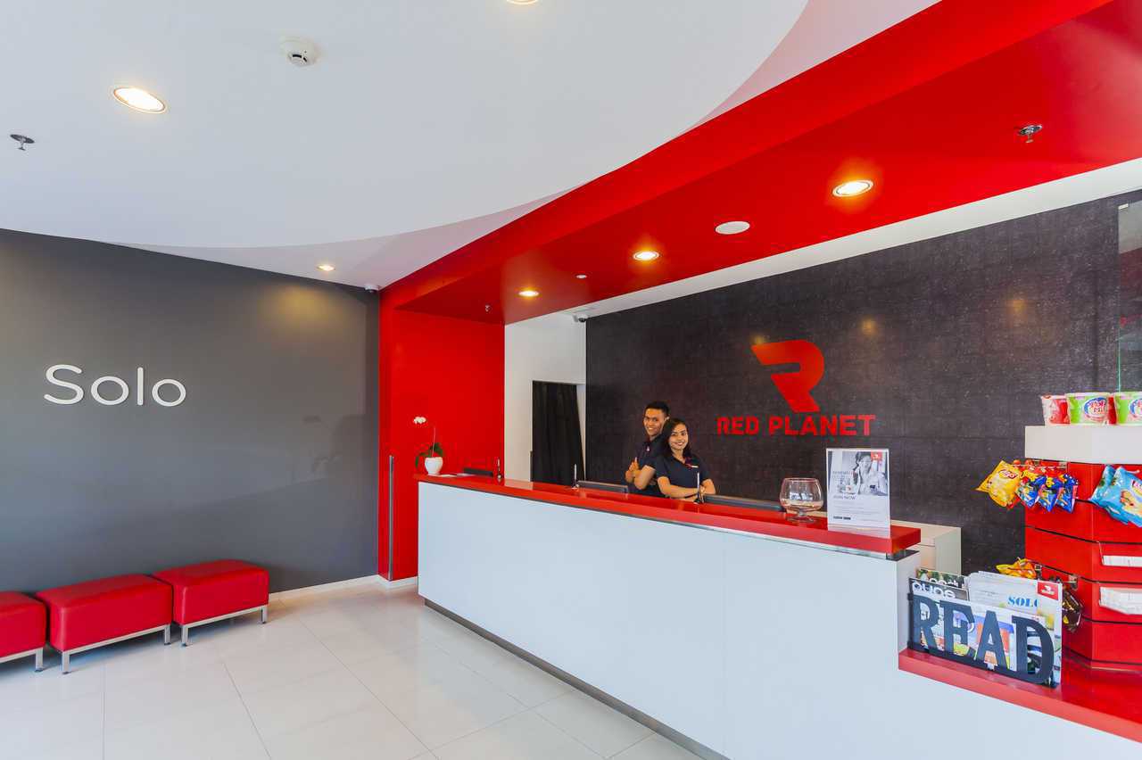 Red Planet Solo - Solo | Surakarta โรงแรม