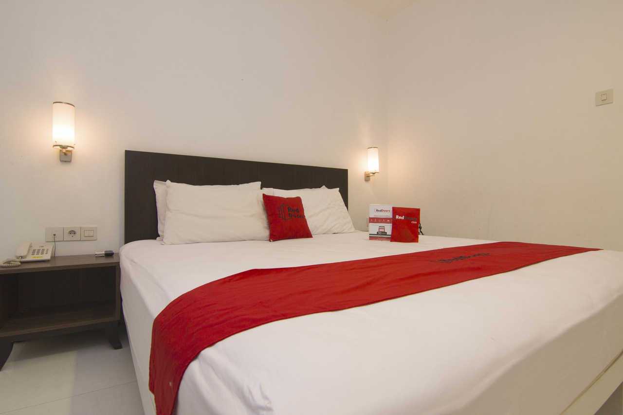 Hello Hotel - Semarang hotel