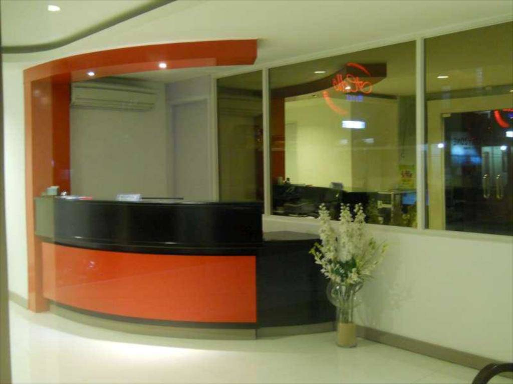 Hello Hotel - Semarang hotel