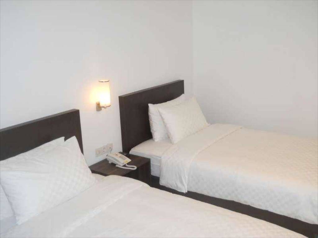 Hello Hotel - Semarang hotel