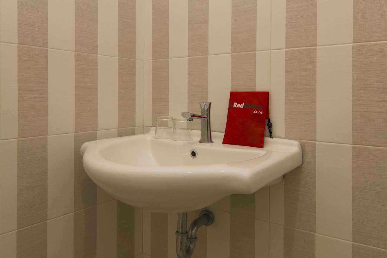 Hello Hotel - Semarang hotel