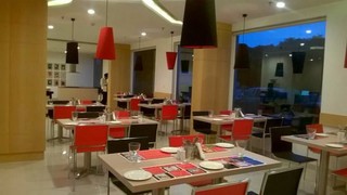 Red Fox Chandigarh - Chandigarh hotel