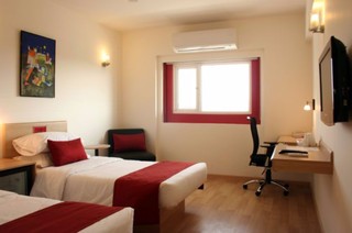 Red Fox Chandigarh - Chandigarh hotel
