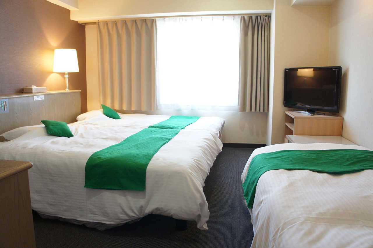 Hotel Shinsaibashi Lions Rock - Osaka โรงแรม