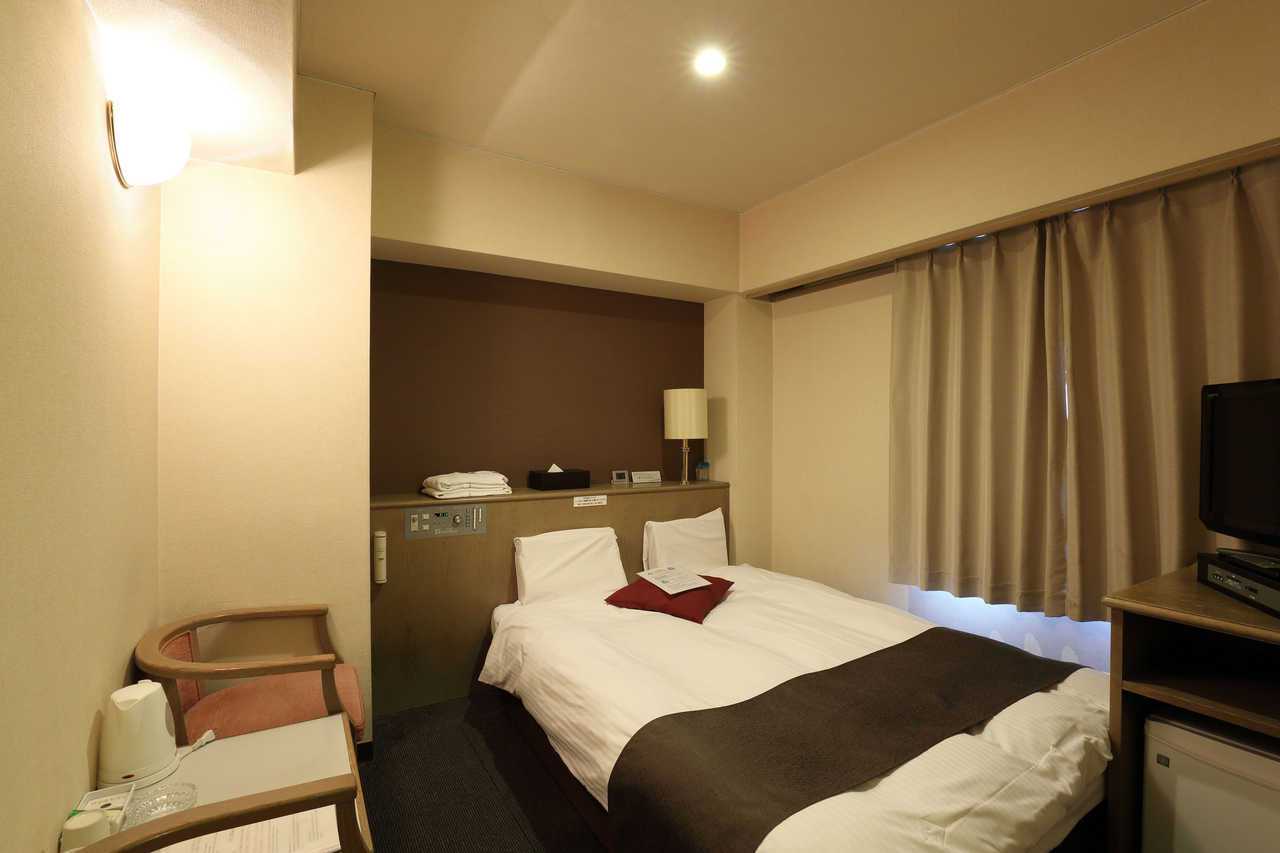 Hotel Shinsaibashi Lions Rock - Osaka โรงแรม