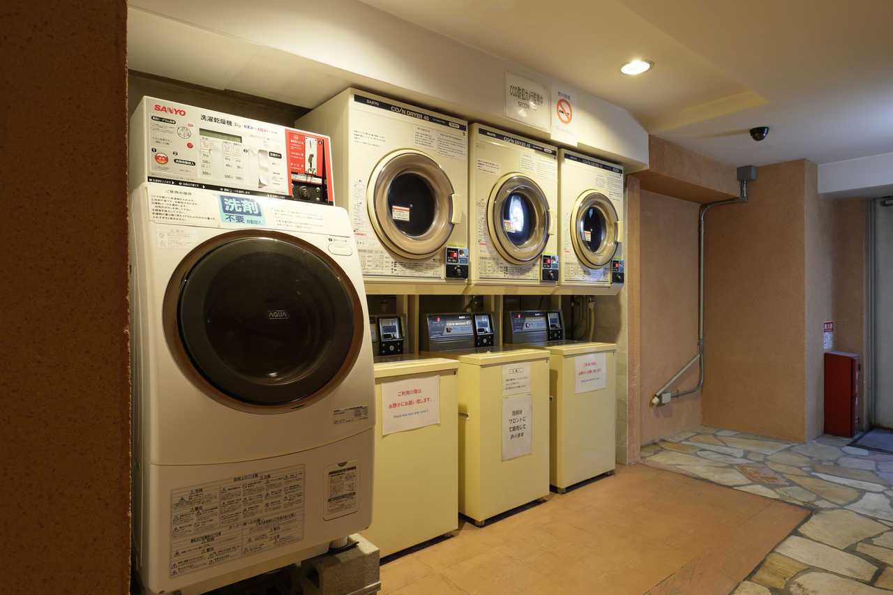 Hotel Shinsaibashi Lions Rock - Osaka โรงแรม