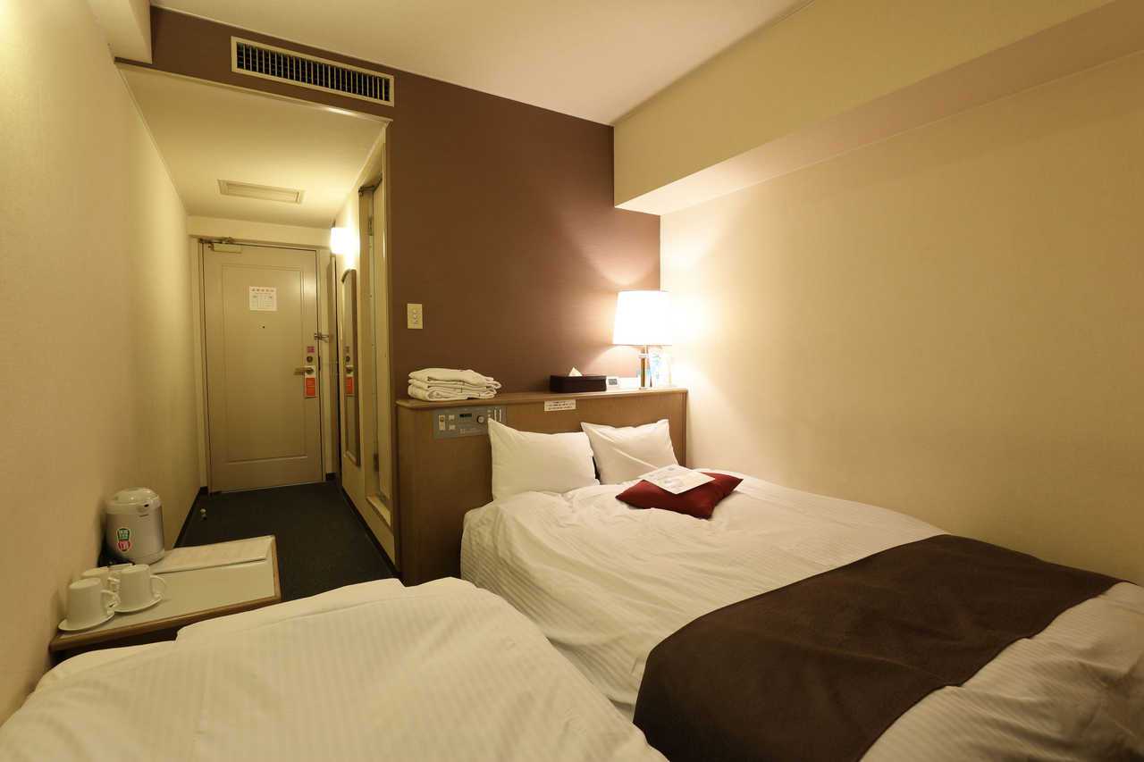 Hotel Shinsaibashi Lions Rock - Osaka โรงแรม