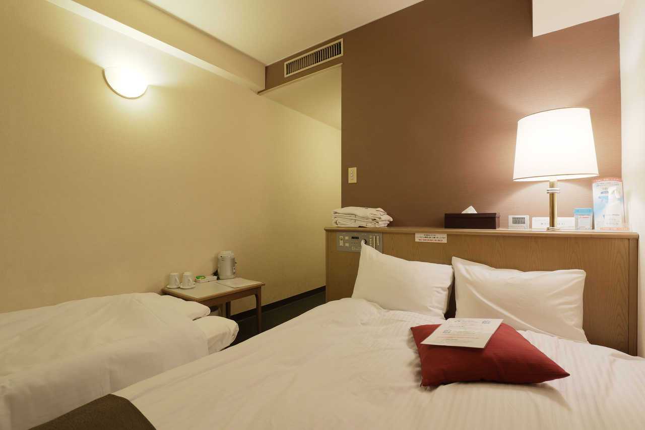 Hotel Shinsaibashi Lions Rock - Osaka โรงแรม