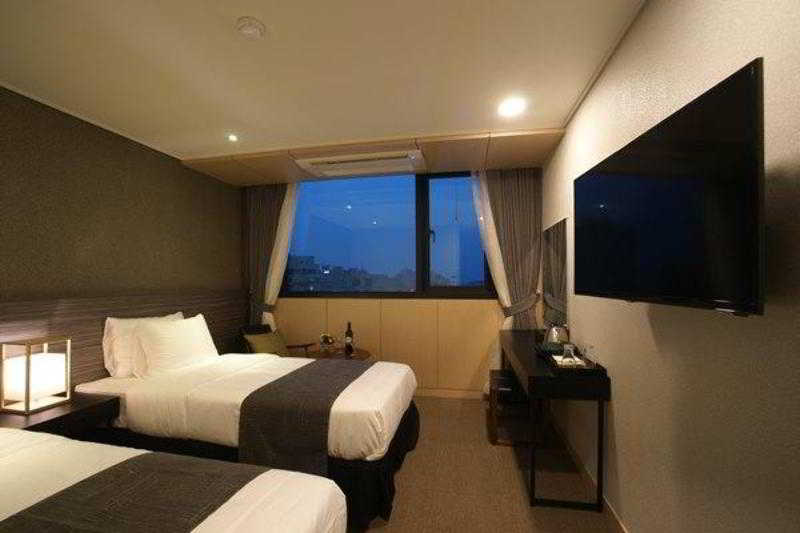 Benikea I - Jin Hotel - Jeju hotel