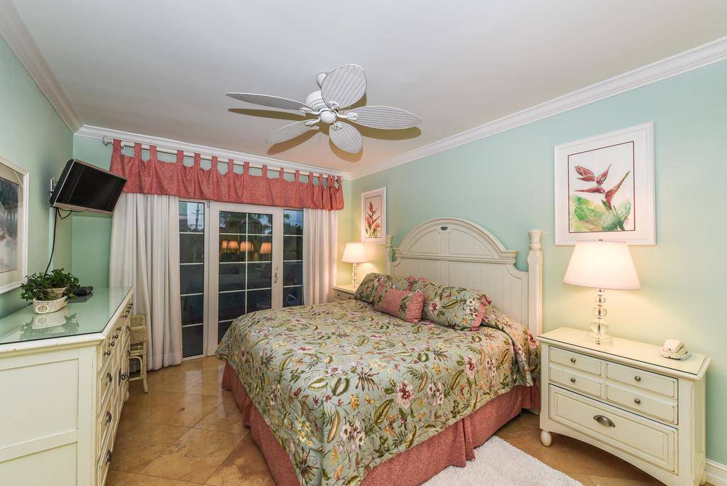 Coral Stone Club - Cayman Islands hotel