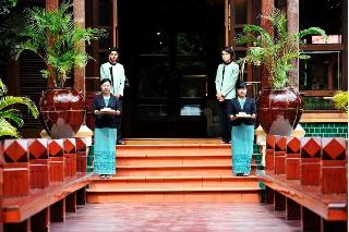 Pyin Oo Lwin - Mandalay hotel