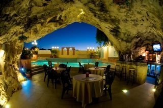 Pergola Club - Malta hotel
