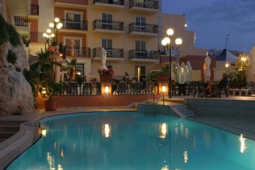 Pergola Club - Malta hotel